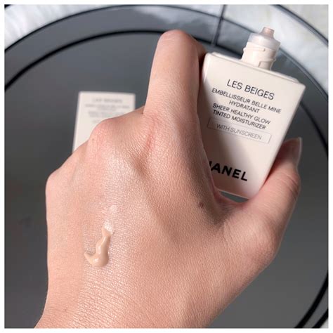 chanel les beiges sheer healthy glow tinted moisturiser review|Chanel water fresh skin tint.